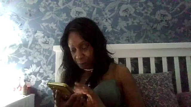 Ebony-SultryX Chat XXX in diretta