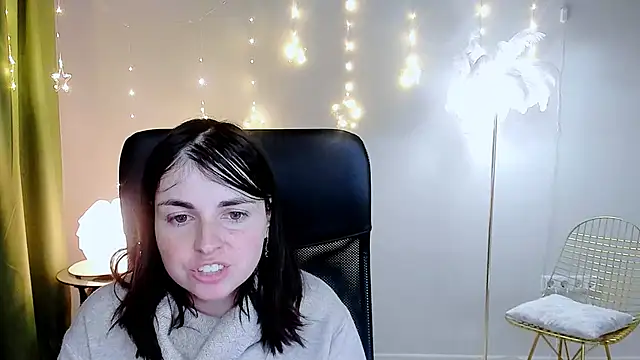 MartaEdams' Live XXX Chat