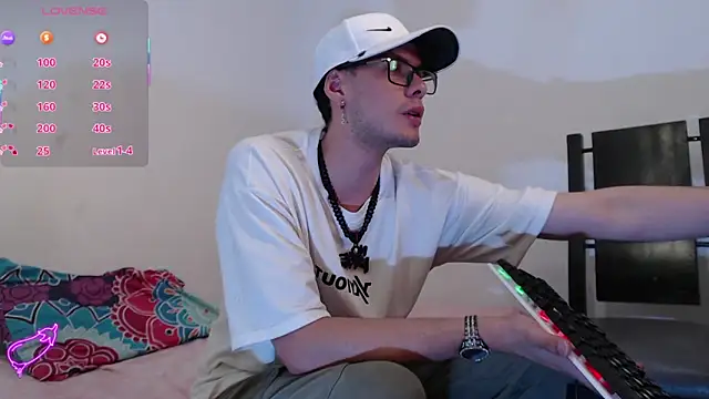 Vlad__night's Webcam Show