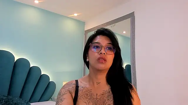 sharlott18 – Live XXX-chat