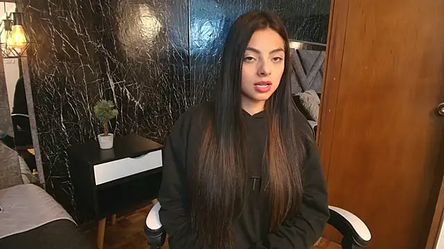 TiffanyMartinez's Live XXX Chat