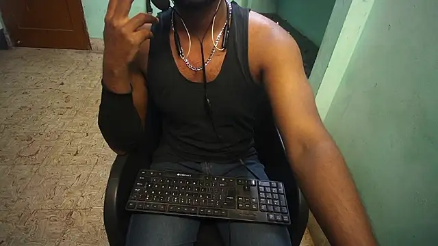 Chat +18 de Tamil_KDD ao vivo