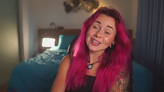 Sarah_Pink Live XXX Chat