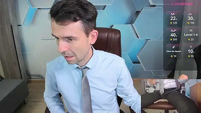 SteveTiger 即時 XXX 聊天