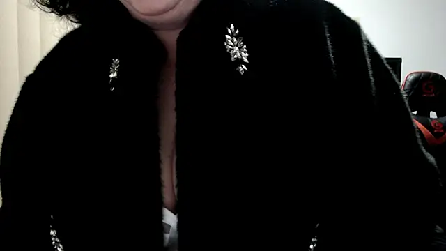 MissTroublle élő XXX-chatje