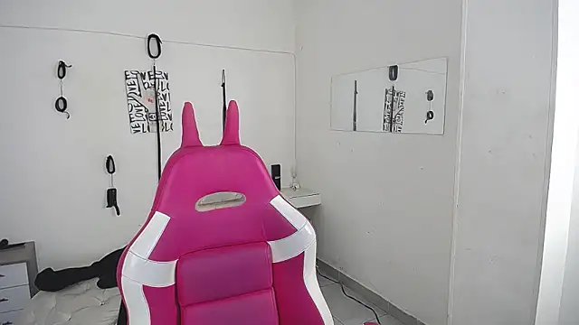 Webkamerová show Leonard_Price