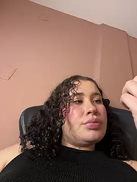 Danee_19_ Chat XXX live