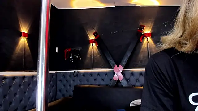 Isabella_stanford2 Adlı Modelin Web Kamerası Şovu