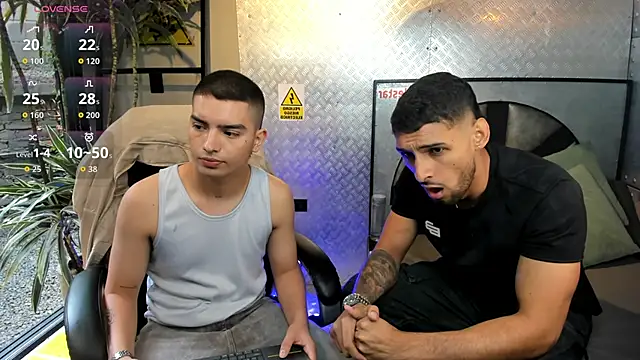 MarcoVitto's Live XXX Chat