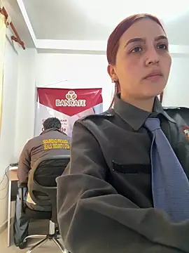 Emily-7_ – Naživo XXX chat