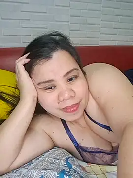 Hotching_asian – Naživo XXX chat