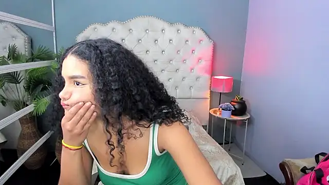 AriaVega Chat XXX live