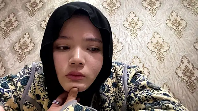 Katepleaurxo Chat XXX live