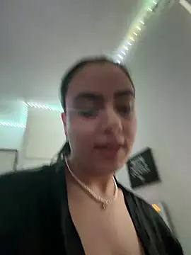 Marisa_ass Chat XXX live