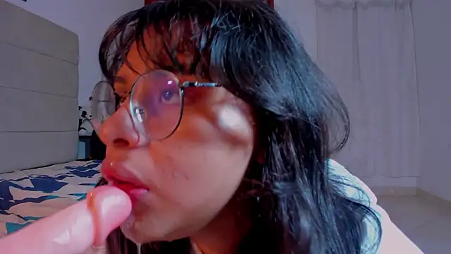 rosse_taylorx1 现场XXX聊天