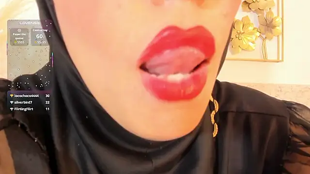 hanajameela Adlı Modelin Canlı XXX Sohbeti