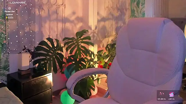 _sharlotte777's Live XXX Chat