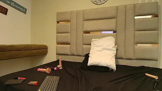 LittlePeach_のライブXXXチャット