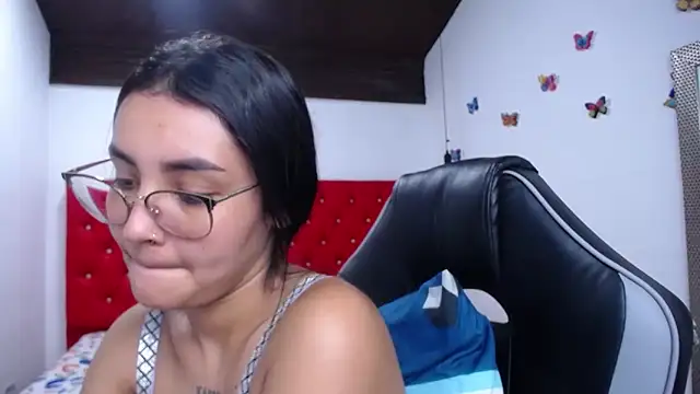 kathe-mills235: απευθείας συνομιλία ΧΧΧ