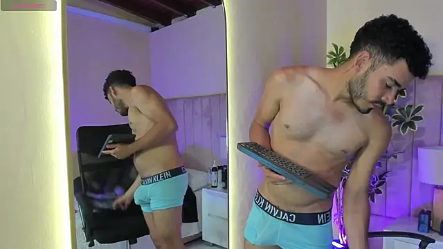 aries_unbound's Live XXX Chat