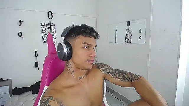 Leonard_Price 现场XXX聊天