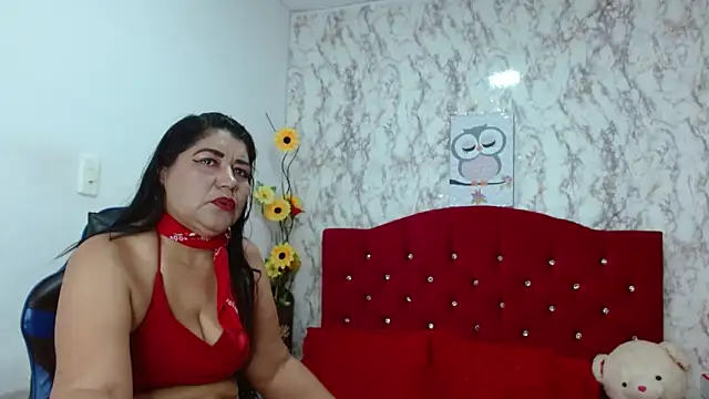 _Danna_Milf_ Chat XXX in diretta