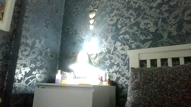 Ebony-SultryX – Naživo XXX chat