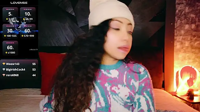 XXX chat uživo modela ElyaQuinn