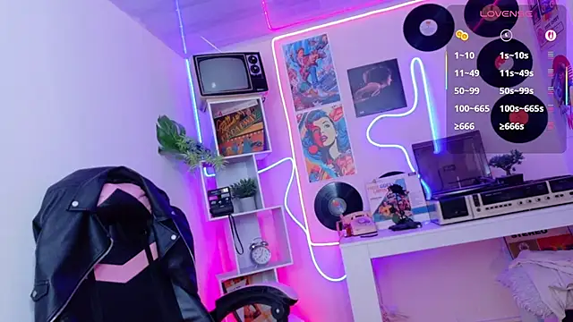 La_Diabla_111_: απευθείας συνομιλία ΧΧΧ