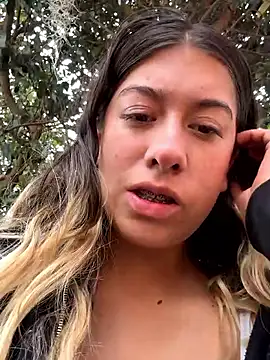 Онлайн чат XXX Enyeld_ruru