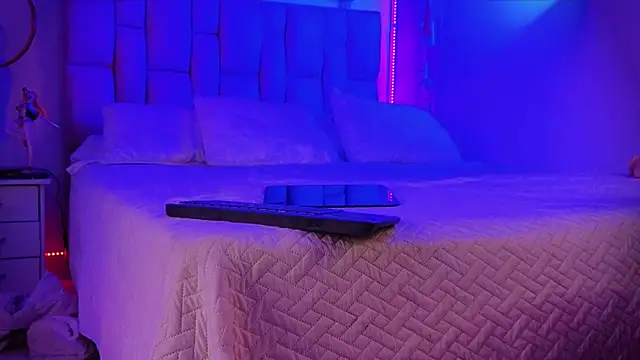 Chatroom XXX en direct de albaismynameX