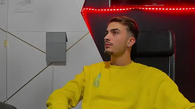 Živý XXX chat BrandonTate