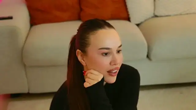 GoddessRoxana 现场XXX聊天