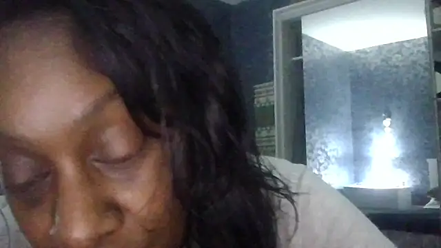 Ebony-SultryX 라이브 XXX 채팅