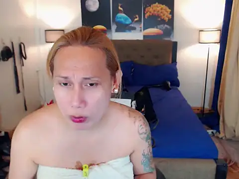 Allysonevanns Live XXX-Chat