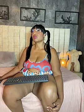 AranzalatinBlaks1 – Naživo XXX chat