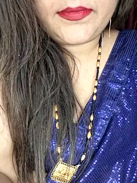 indian-hotmilfs' Webcam Show