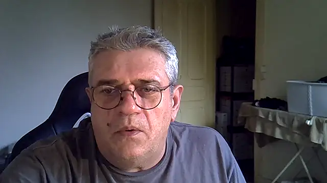 Chatroom XXX en direct de _hippo_