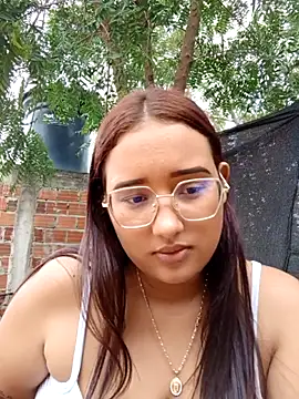 young_dairy01 即時 XXX 聊天