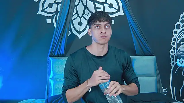 Chat XXX Live AlessioVitale