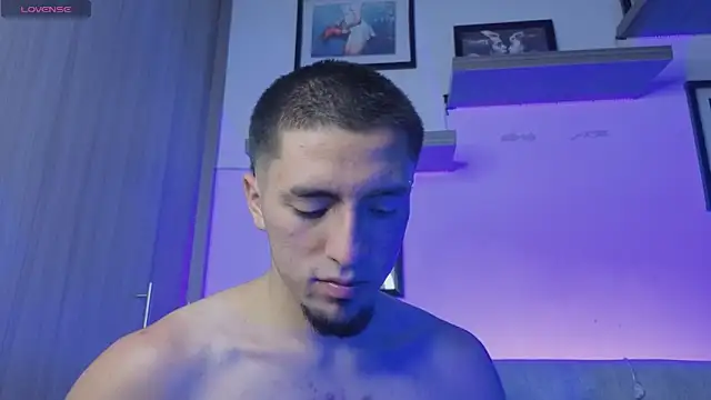 Chat XXX Live AresMassimoX