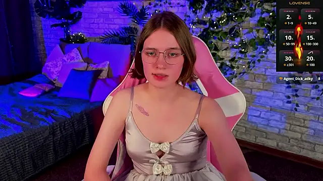 Chatroom XXX en direct de Mia_Mooore