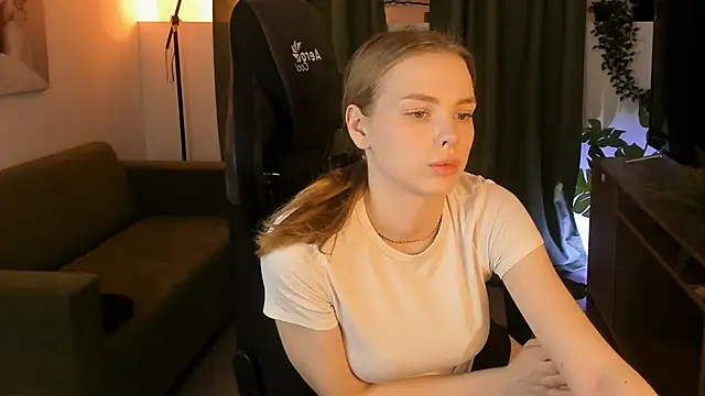 BellaHaadiid 现场XXX聊天