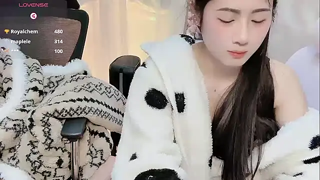 Yvonne-07 即時 XXX 聊天