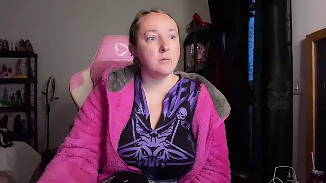 Chatroom XXX en direct de kisicaxx