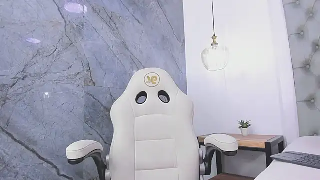 aria_paul 라이브 XXX 채팅