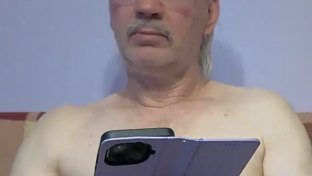 Chat XXX Live cumloverboyxx69