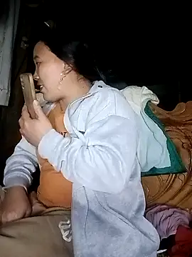 Matilda-aa 在線直播表演