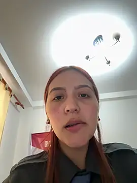 Emily-7_ 라이브 XXX 채팅