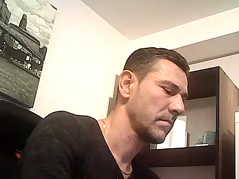 mastercharisma35: απευθείας συνομιλία ΧΧΧ